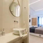 Santorini Garden Homes בית נופש