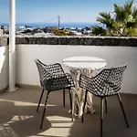 Santorini Garden Homes בית נופש מסאריה