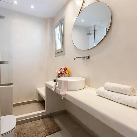 Santorini Garden Homes * Mesariá