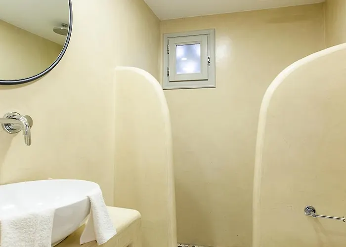 Santorini Garden Homes * 메사리아